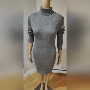 Elegant Long Sleeve Gray Knit Dress
